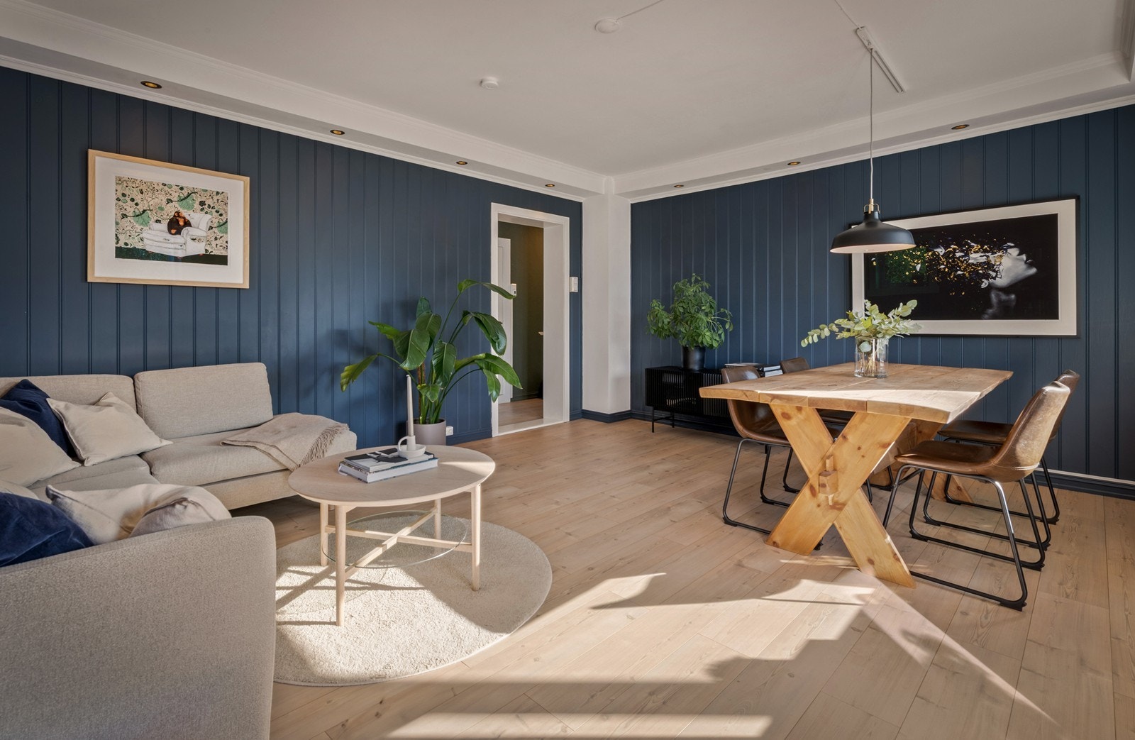 Stuen har varmefolie på gulvet! Galleribilde