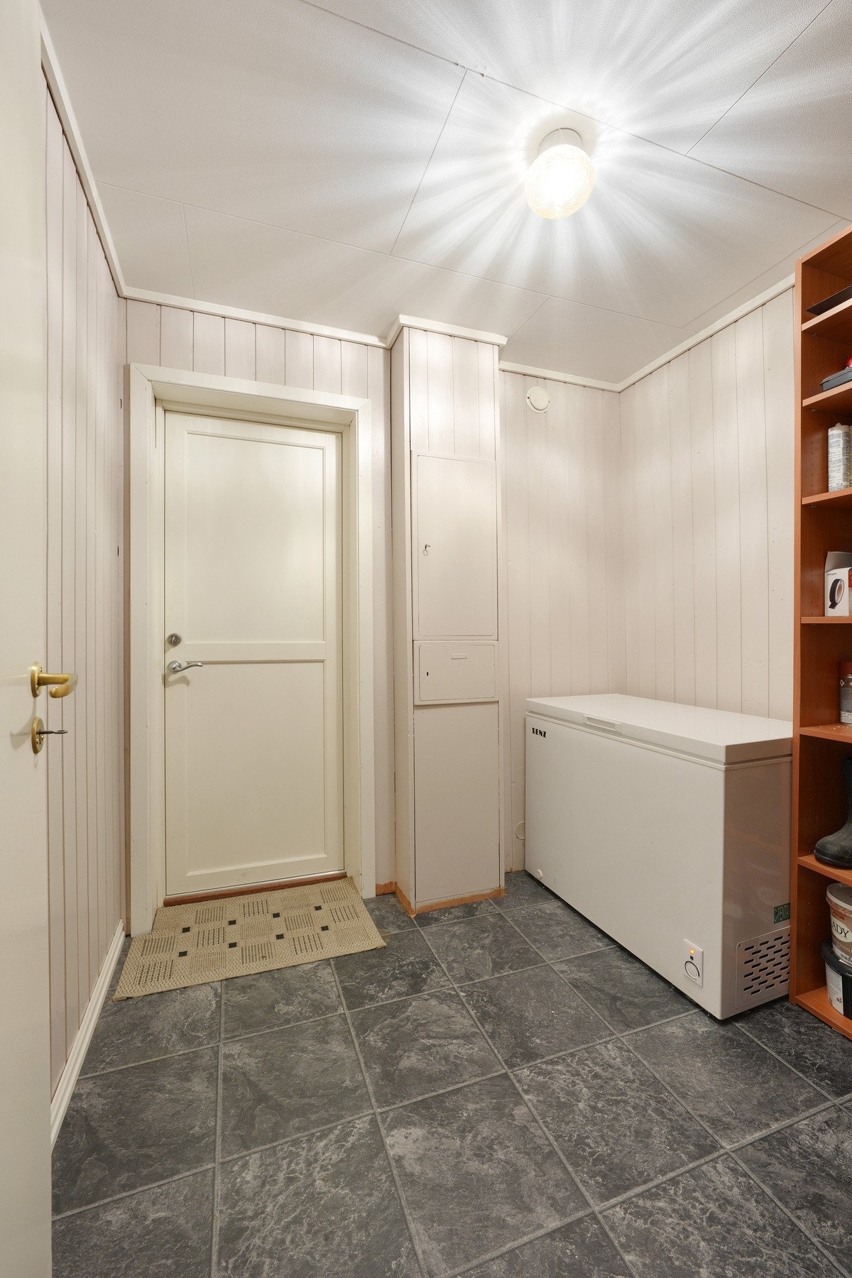 Bod/Bi-inngang Galleribilde
