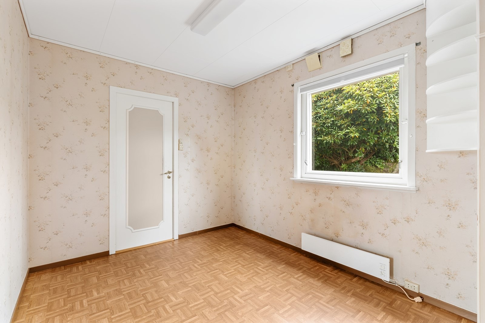 God plass til frokosbord. Galleribilde