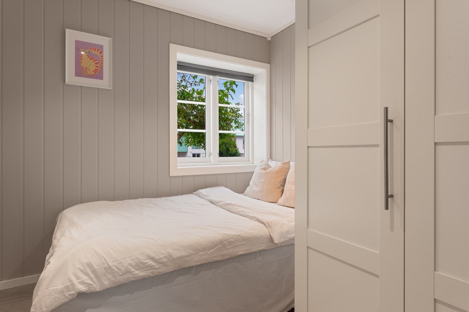 - Soverom 2 måler ca. 6,4 m² - Galleribilde