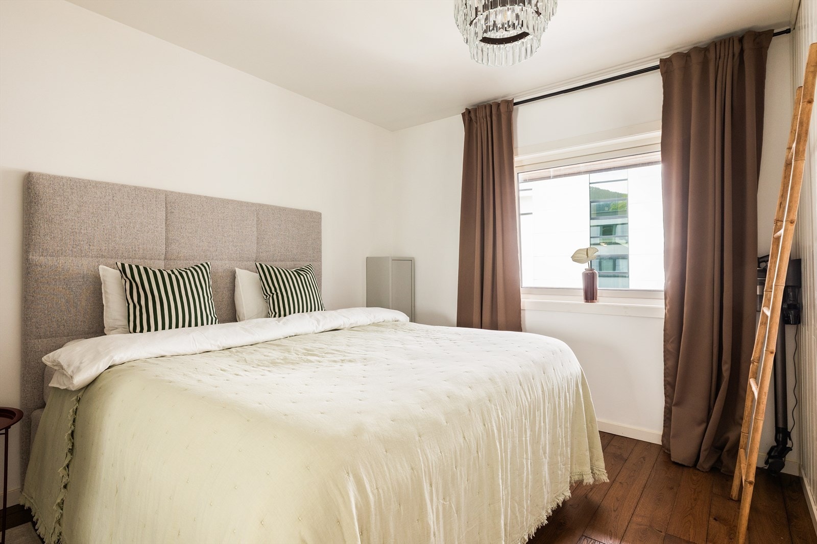 - Soverommet måler hele 13 m² - Galleribilde