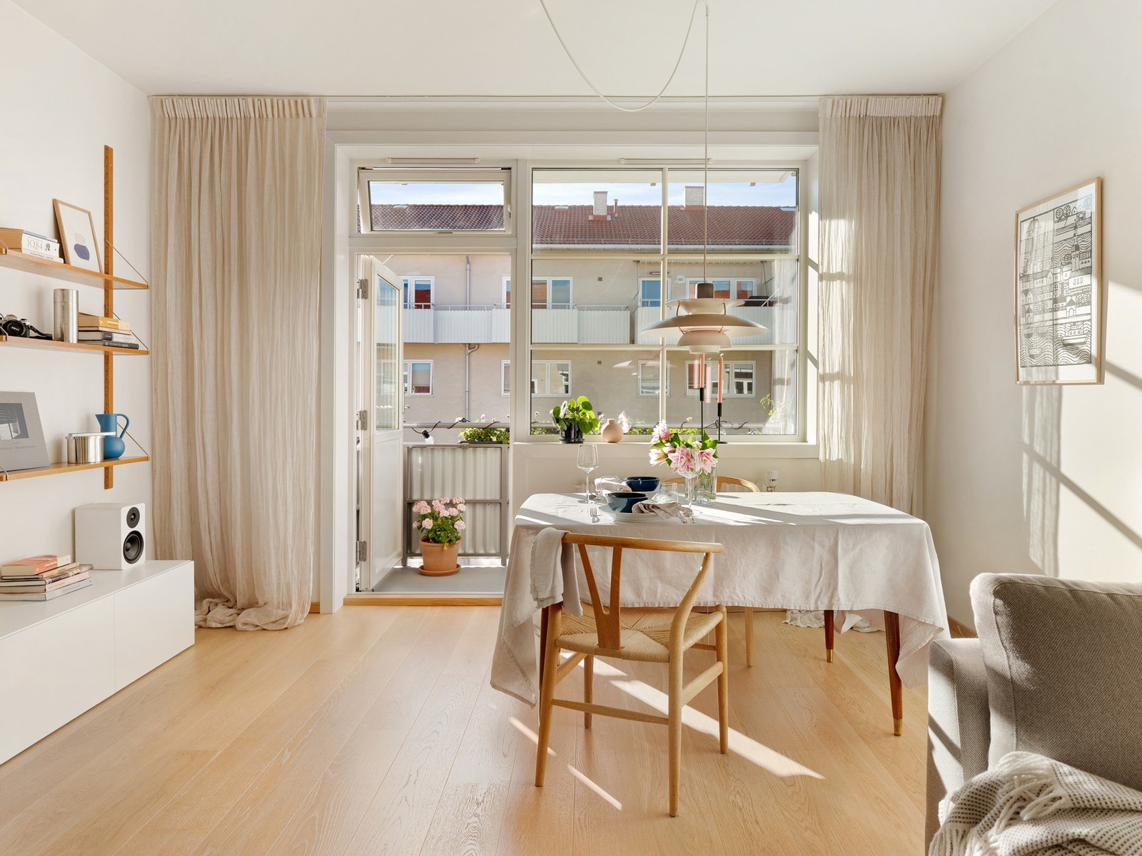 Velkommen til Monrads gate 17B! Boligen presenteres av Ansh Chattree v/PrivatMegleren. Foto: Magnus Bjørnerud. Galleribilde