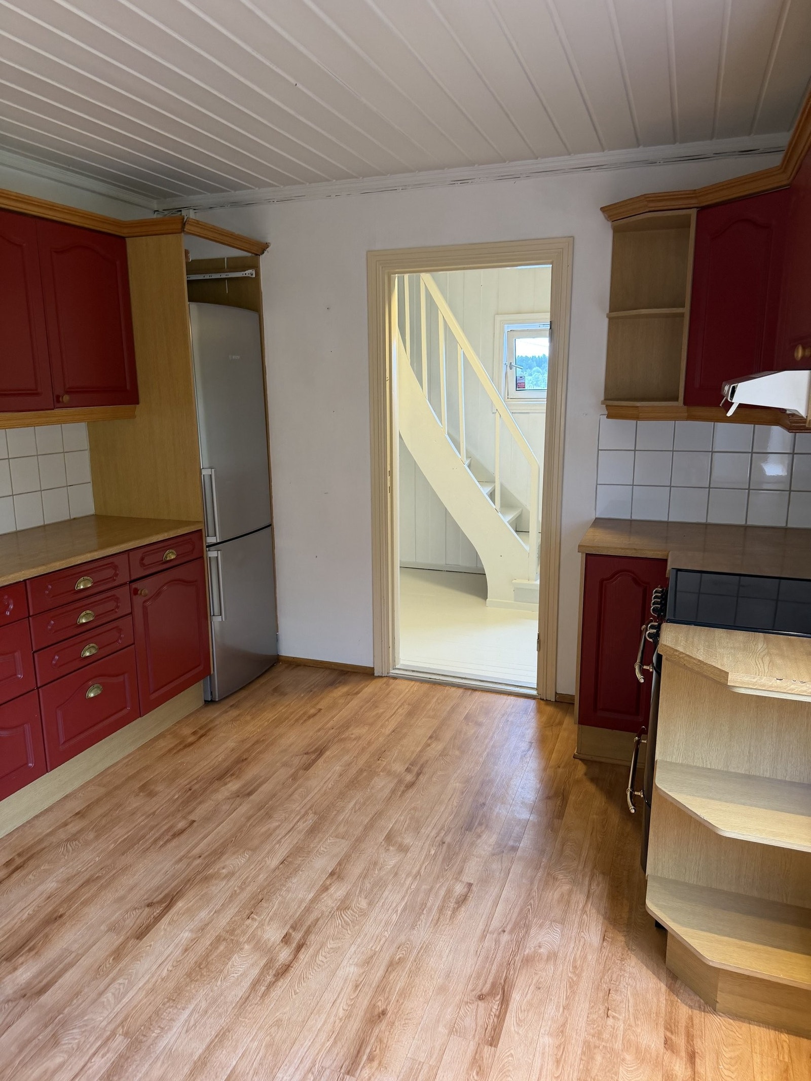 Kjøkken, før boligstyling. Galleribilde