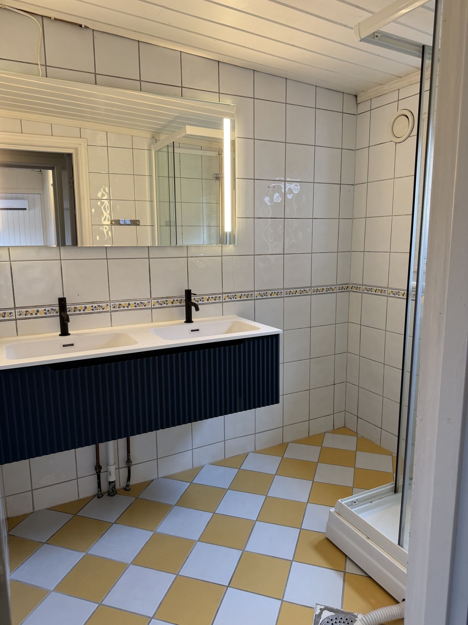 Bad, før boligstyling. Galleribilde