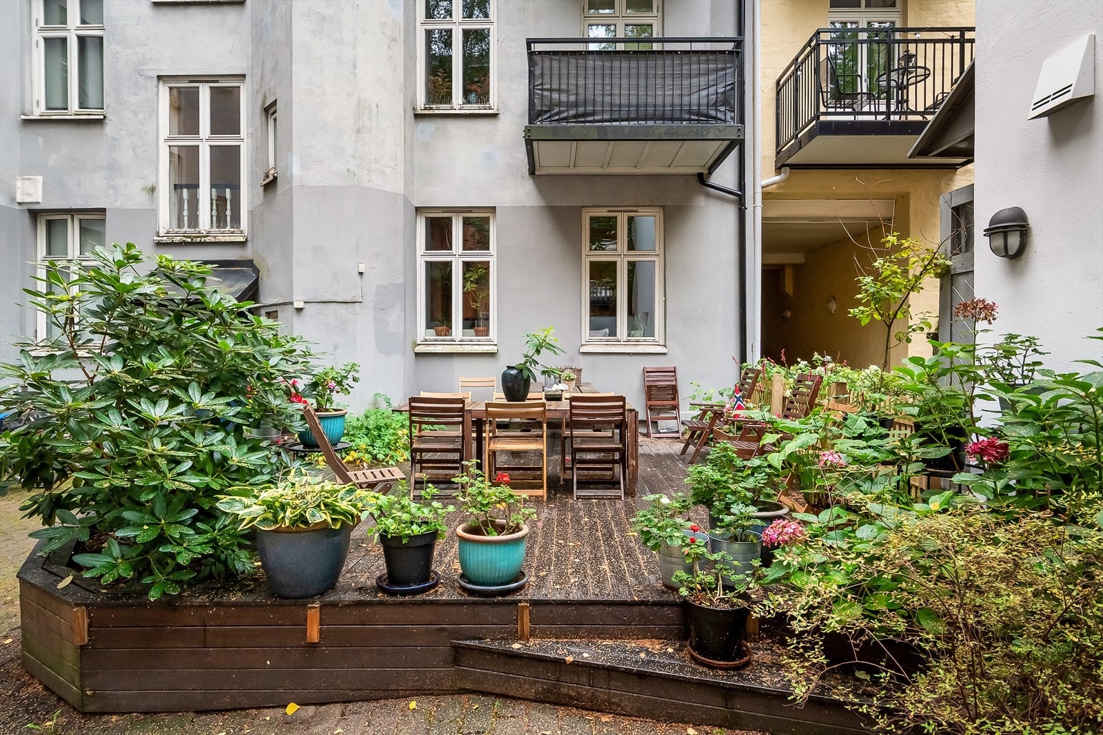 Bakgården er utmerket når du vil samle venner og familie. Galleribilde