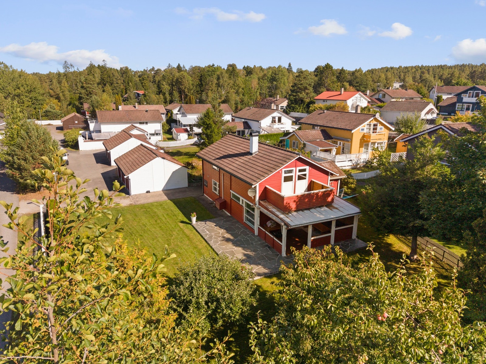 Isak Fagermoen v/PrivatMegleren har gleden av å presentere Reineveien 21!
Foto: Noah Spange Galleribilde