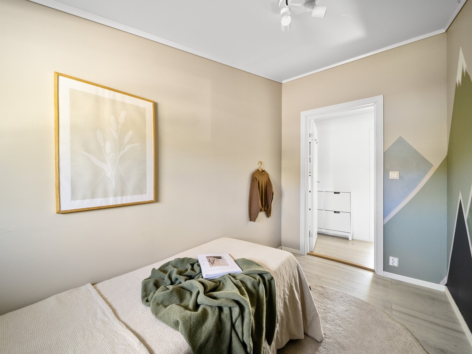 Perfekt som barnerom, kontor eller gjesterom. Galleribilde