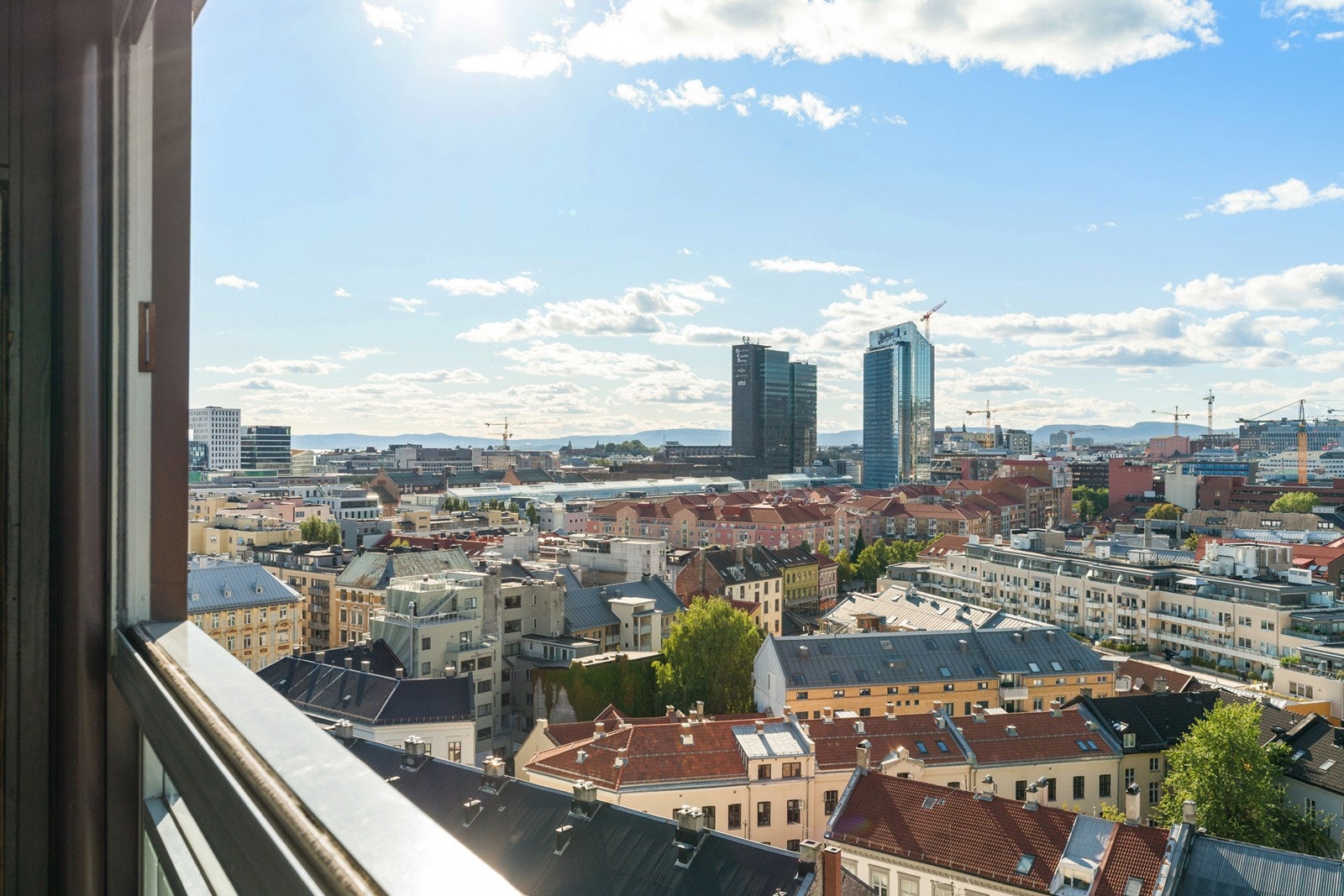 Flott utsikt mot Barcode og Oslo sentrum Galleribilde