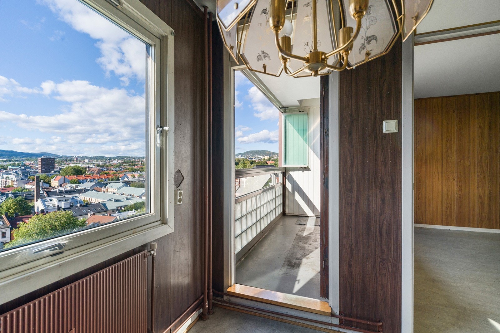 Adkomst fra kjøkken til balkong Galleribilde