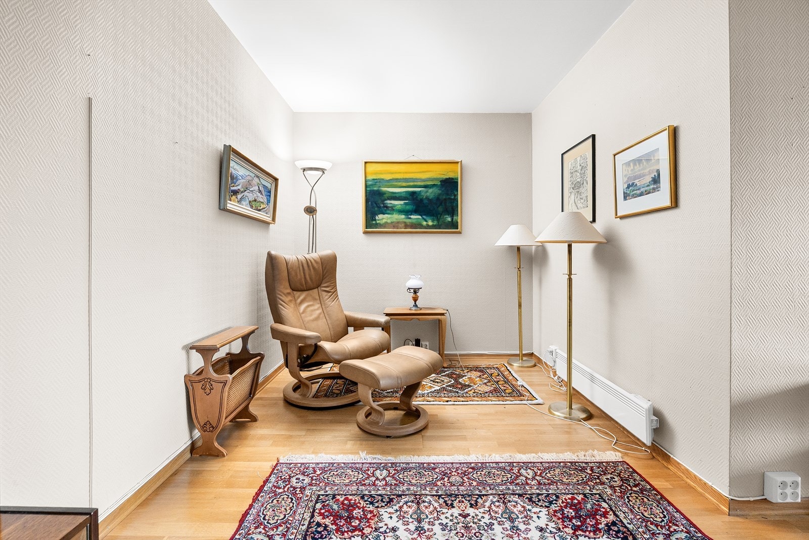 Hyggelig krok med plass til lenestol eller ønsket møblement. Galleribilde