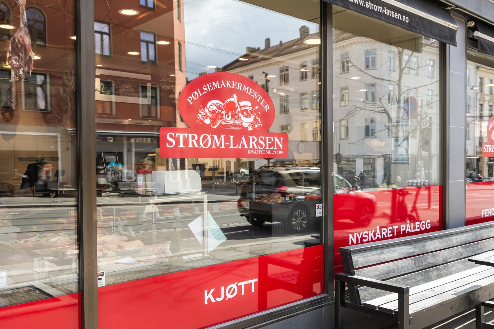 Her bor du med kort vei til hyggelige kaféer, restauranter, kulturtilbud og flotte rekreasjonsområder. Galleribilde