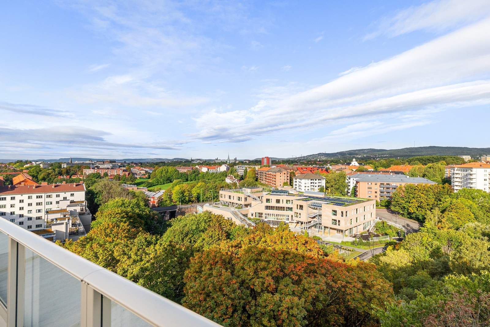 Herfra er det fantastisk utsikt over nærområdet. Galleribilde