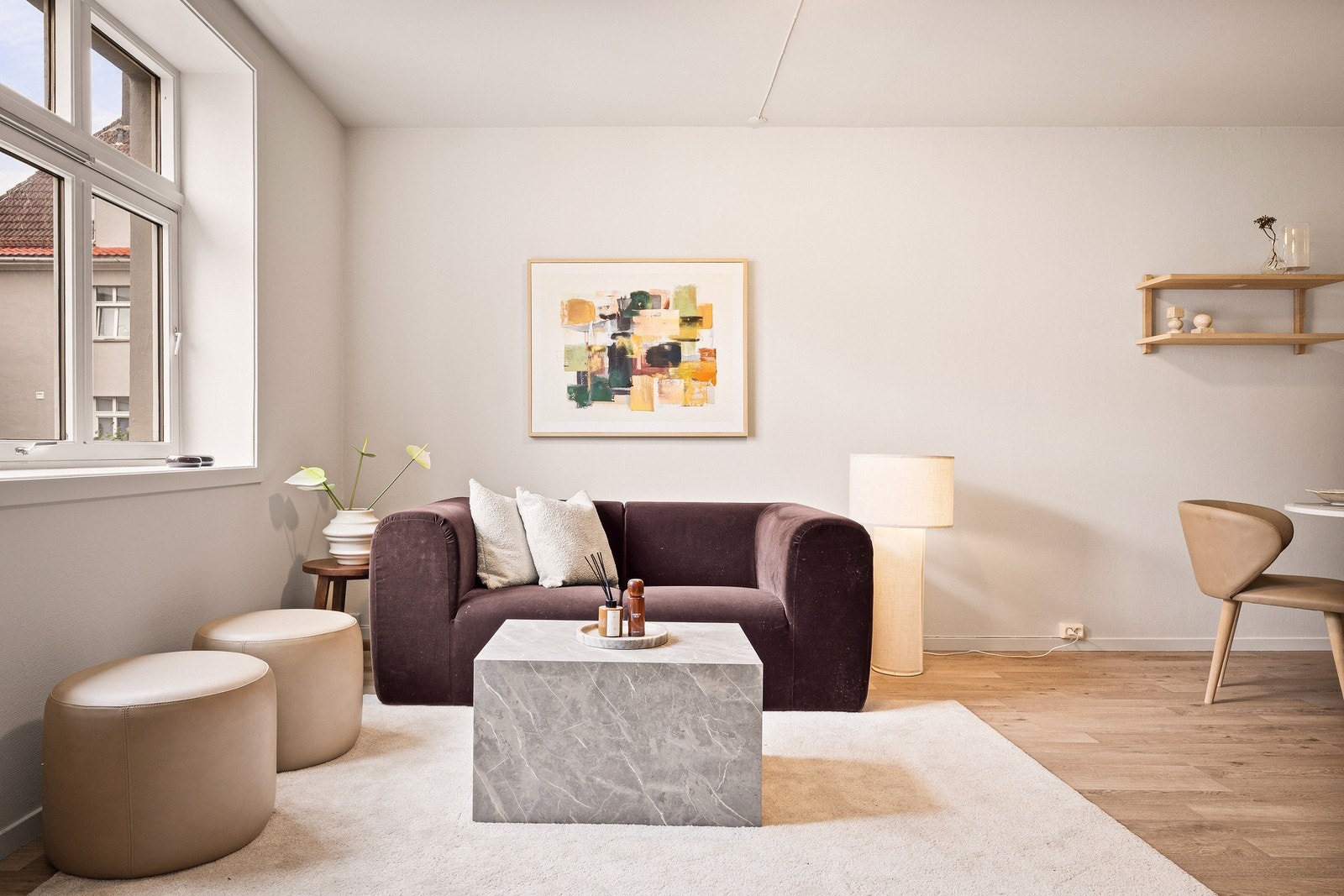 Nymalte overflater Galleribilde