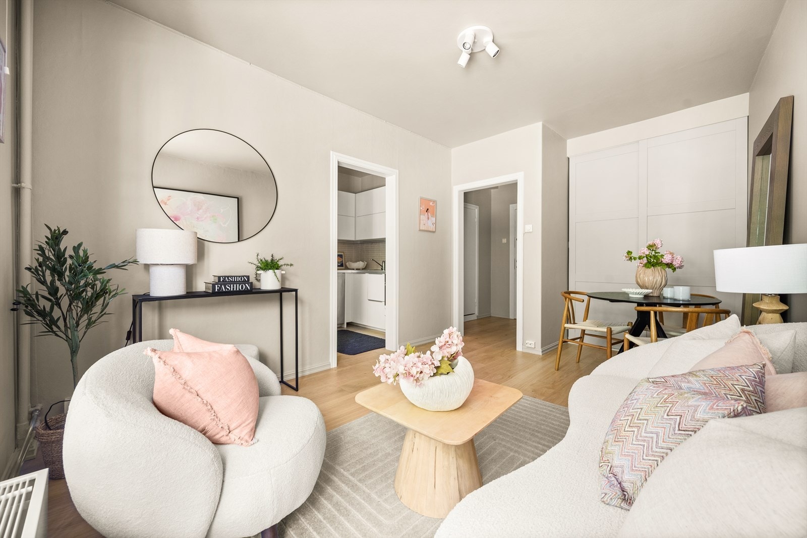 Leiligheten har en optimal planløsning hvor hver kvadratmeter er godt utnyttet. Galleribilde