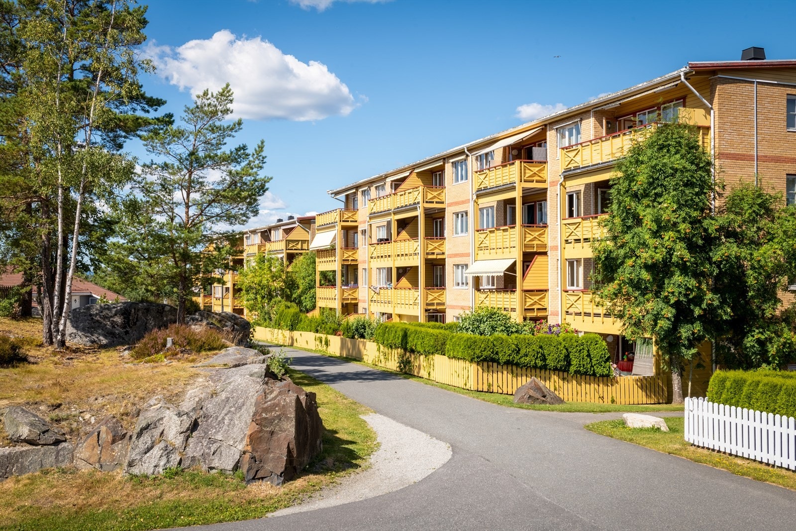 Rolig og barnevennlig område med nærhet til ulike fasiliteter. Galleribilde