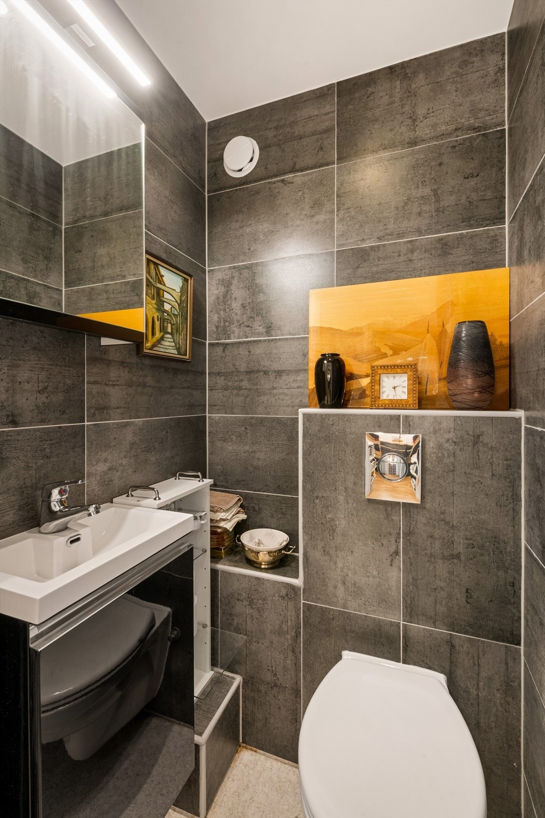 Flott separat WC. Galleribilde