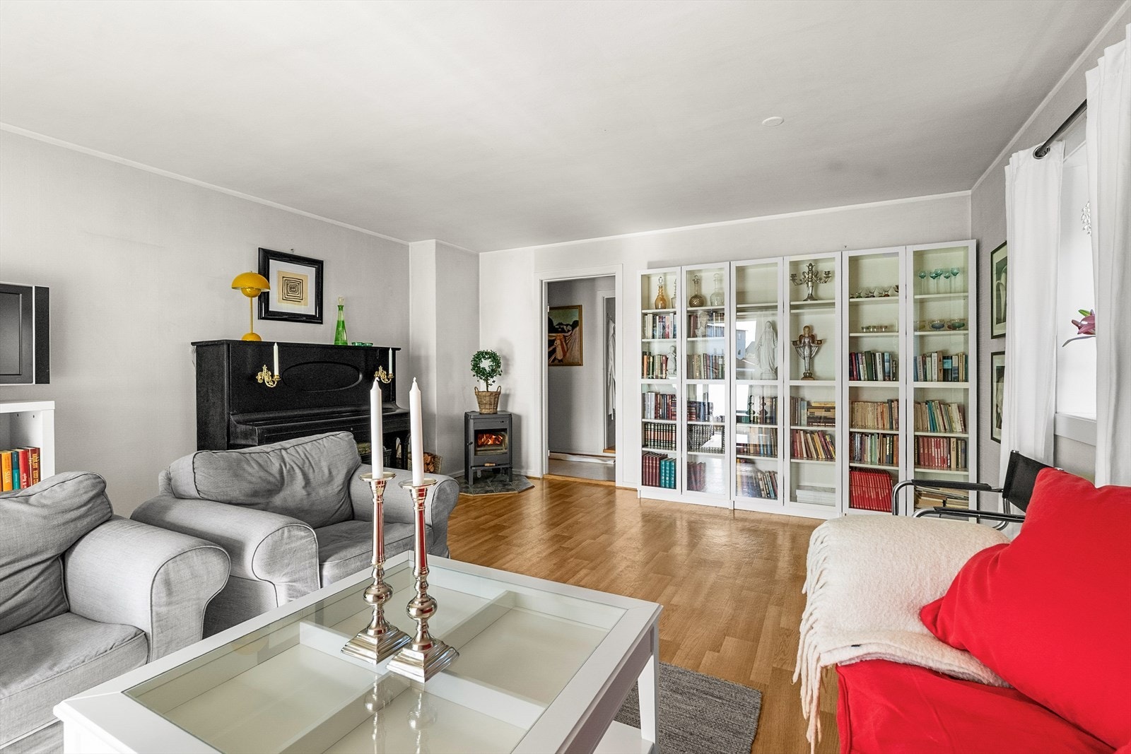 God plass til å innrede stuen etter egen stil og behov. Galleribilde