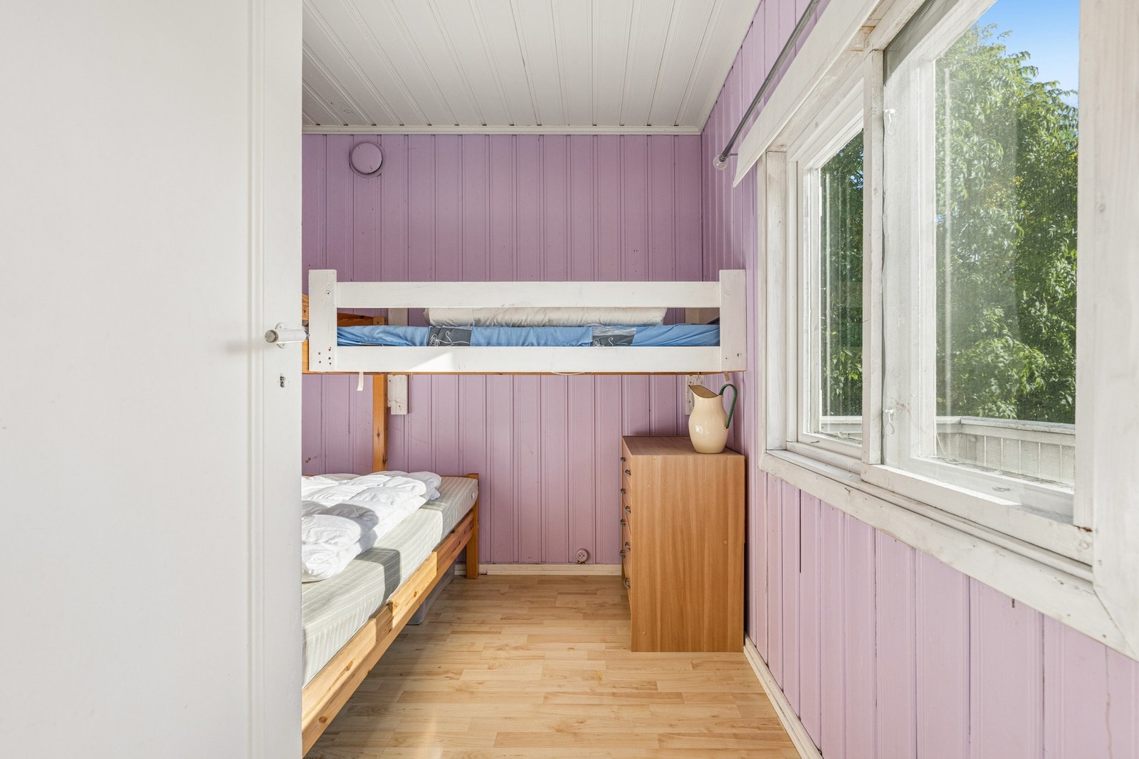 Ytterligere soverom med plass til flere overnattingsgjester. Galleribilde