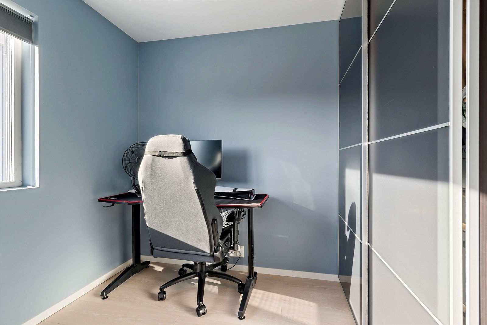 I dag blir det benyttet som kontor og garderobe. Galleribilde