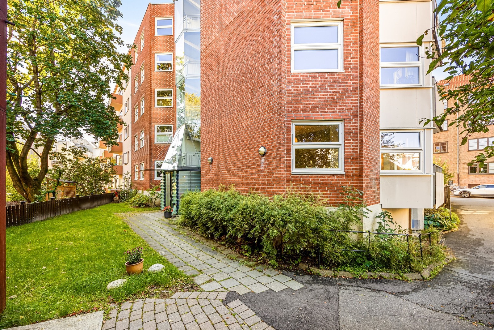 Attraktivt bygg med heis og takterrasse. Galleribilde