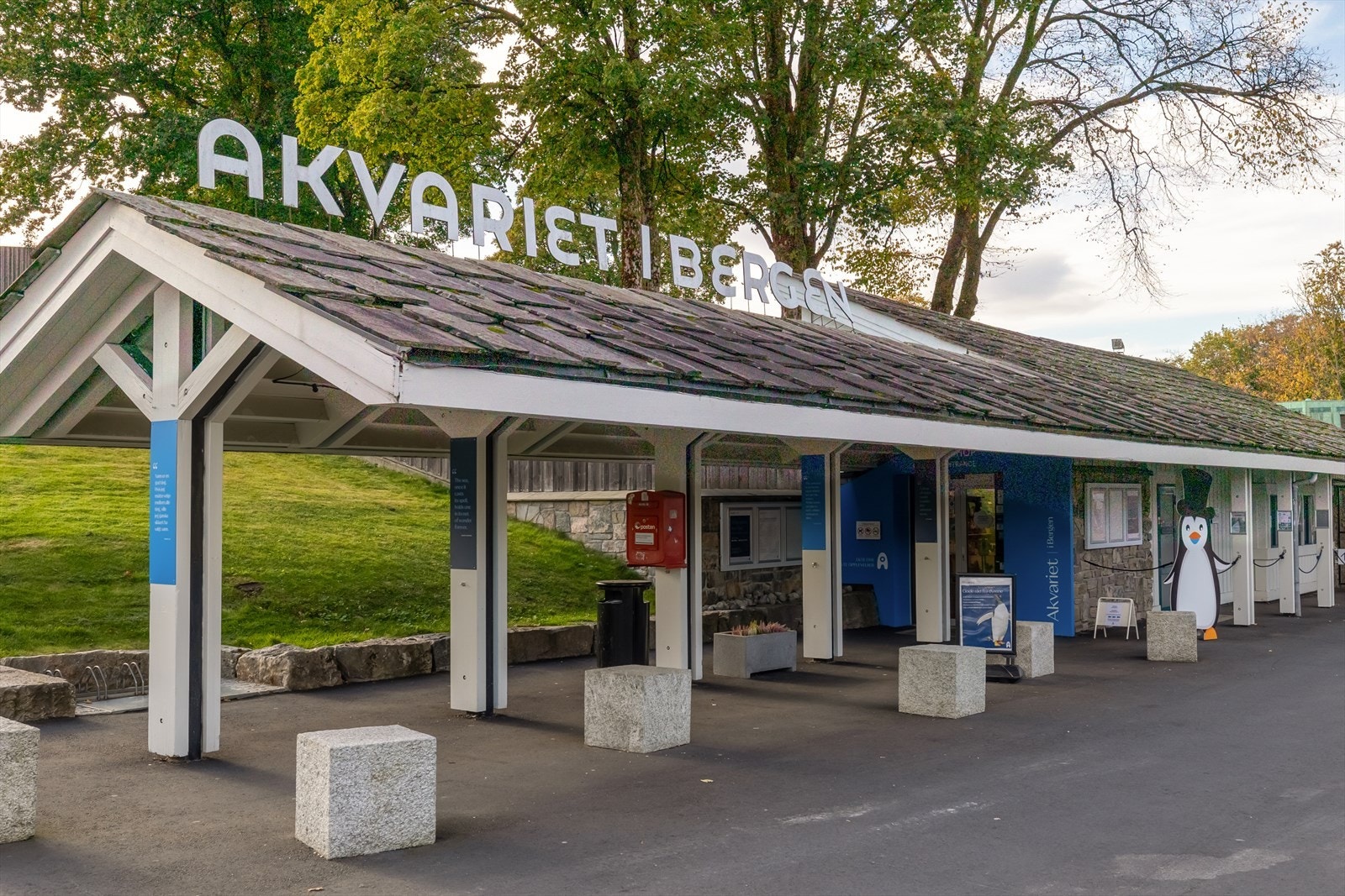 Akvariet i Bergen er ett av flere populære tilbud i nærområdet og ligger kun en liten spasertur unna. Galleribilde