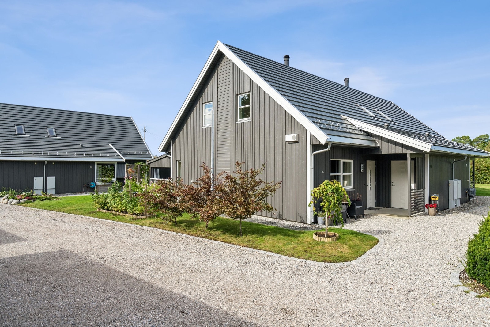 Moderne og vedlikeholdsvennlig tomannsbolig fra 2017 på Saltnes. Galleribilde