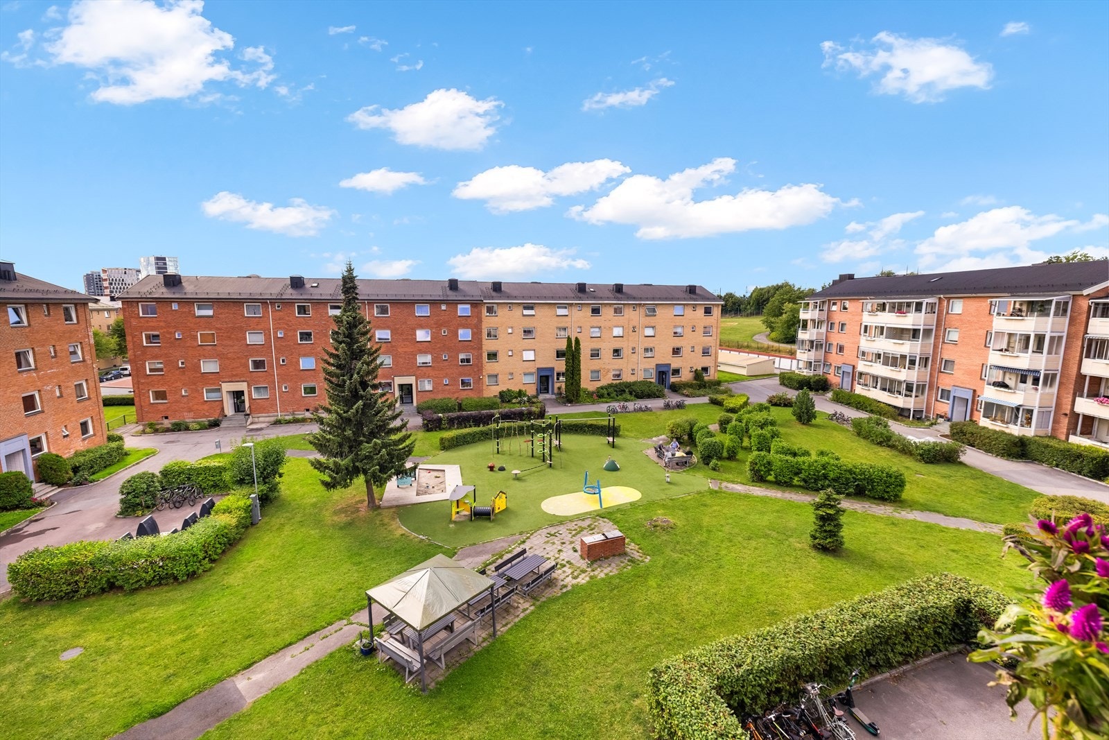 Hyggelige fellesområder til glede for beboere i Ulven borettslag. Galleribilde