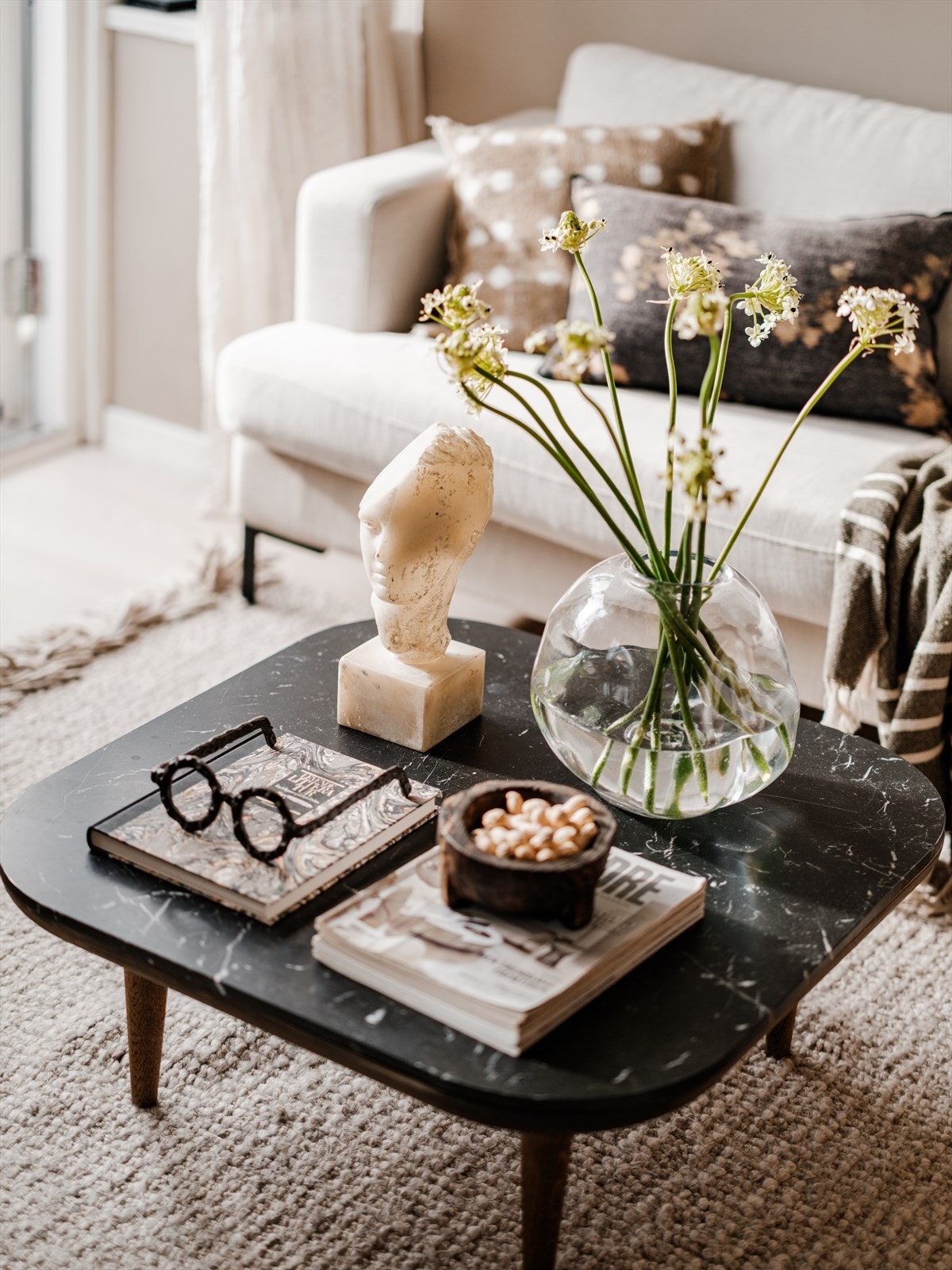 , samt sofagruppe. Galleribilde