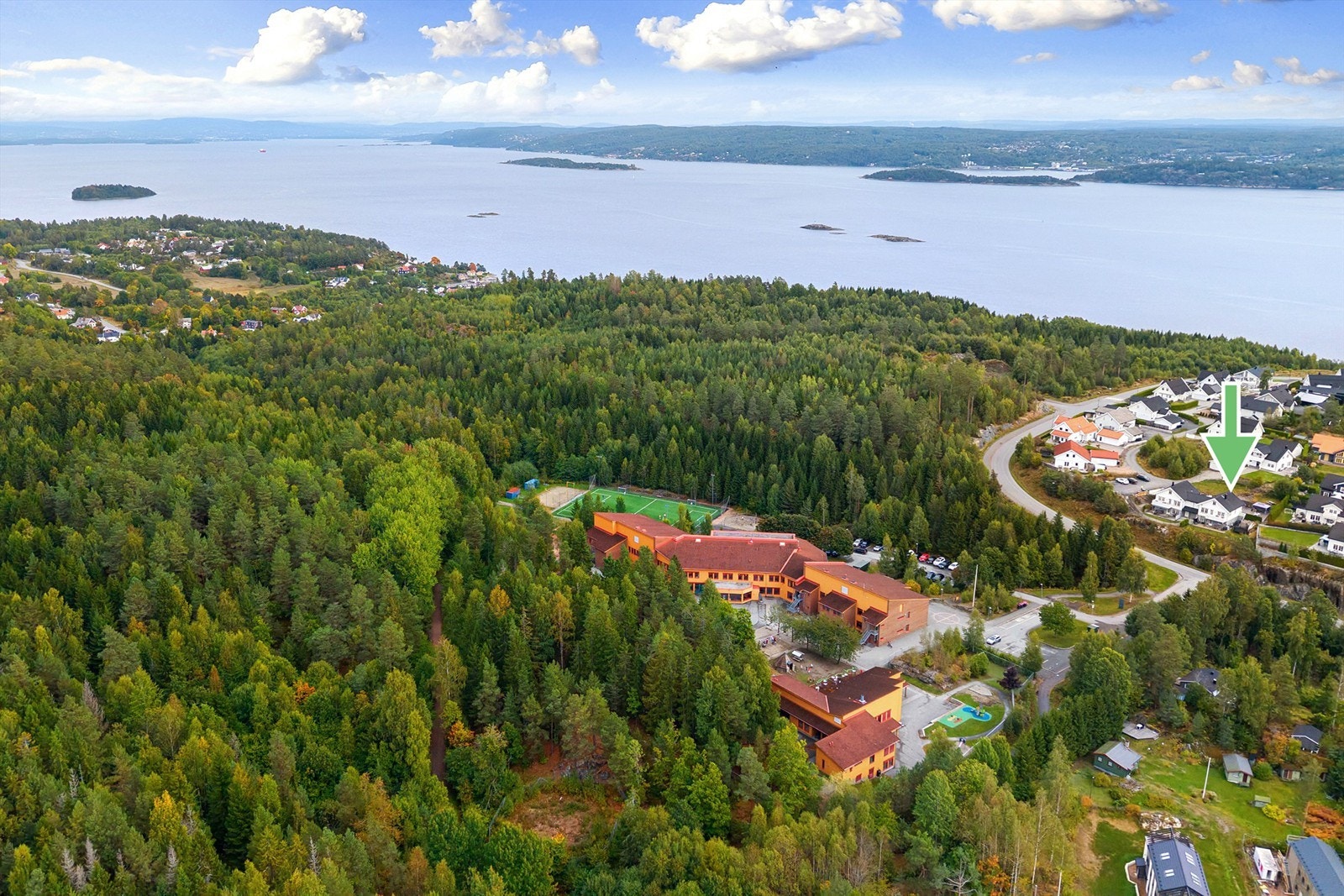 Kyststien og flotte turmuligheter i skogen "rett utenfor døra" Galleribilde