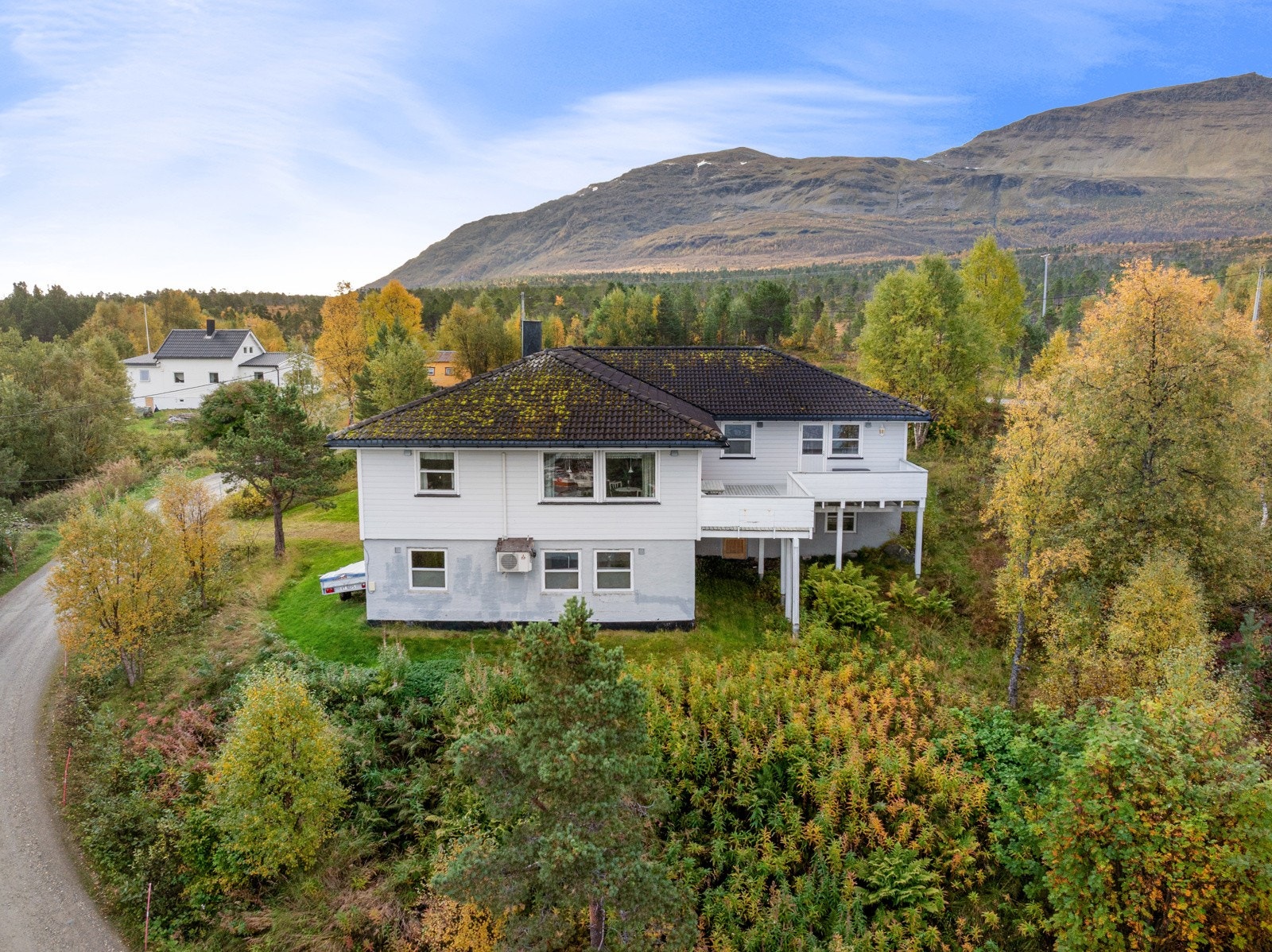 Innholdsrik familiebolig ca 40min fra Tromsø sentrum.
