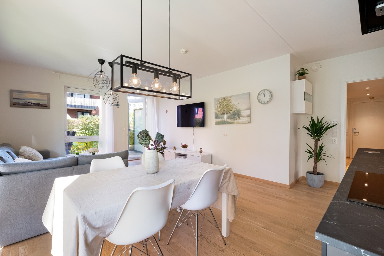 Her kan du invitere venner og familie til hyggelige lag! Galleribilde