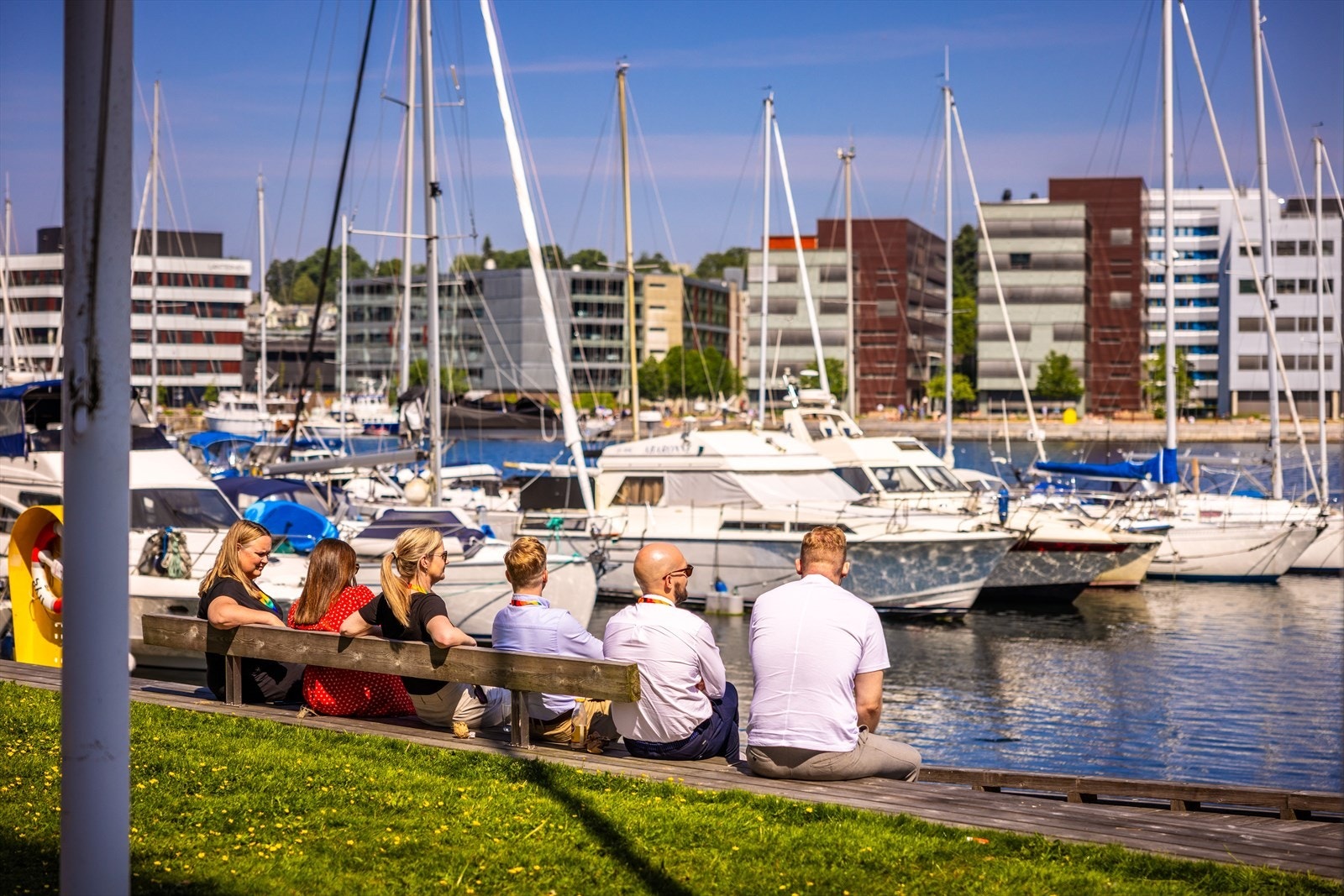 Busstopp ligger kun ca. 100 meter unna med hyppige avganger til sentrum og mot Haukeland sykehus. I tillegg er det gangavstand til Bybanen, som tar deg raskt til både sentrum og Flesland lufthavn. Galleribilde