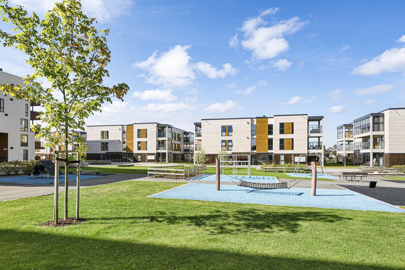 Sameiet Hove Home Vest består av 47 boligseksjoner, fordelt over Jonashagen 10, 12, 14 og 16. Galleribilde