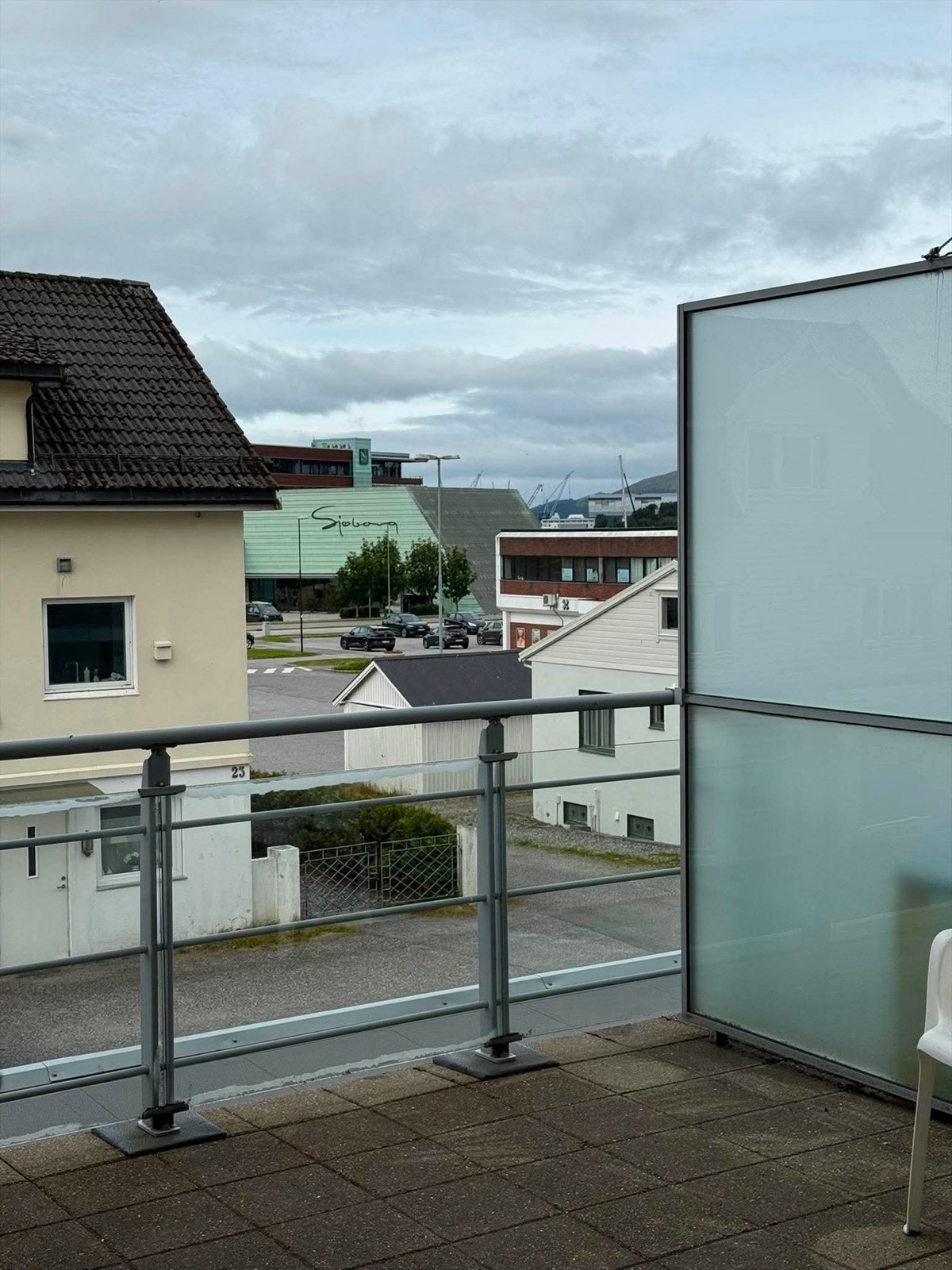Bilde fra veranda på fremsiden. (Privat foto) Galleribilde