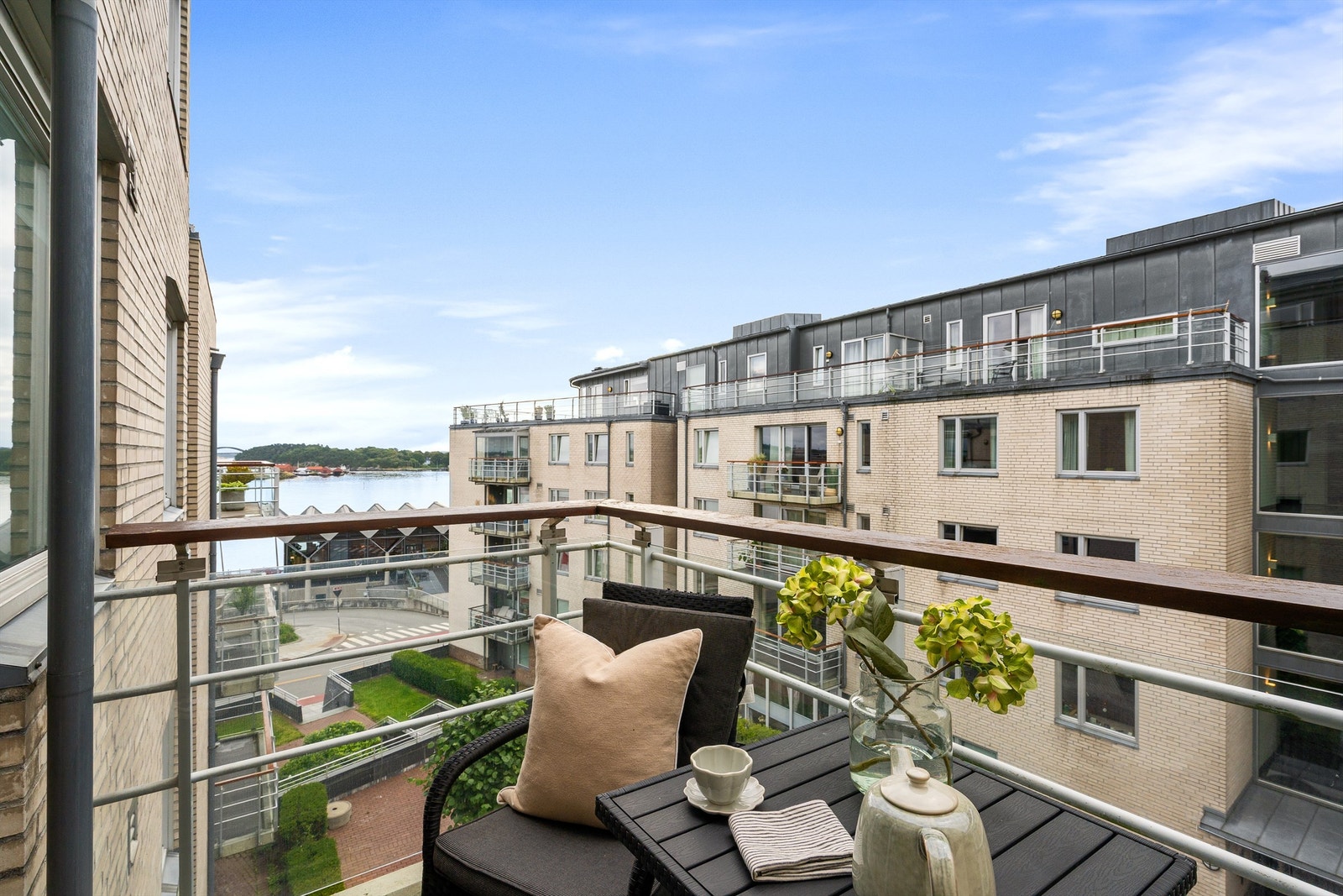 Lene Hviding v/Krogsveen har gleden av å presentere Øvre Strandgate 115. Galleribilde