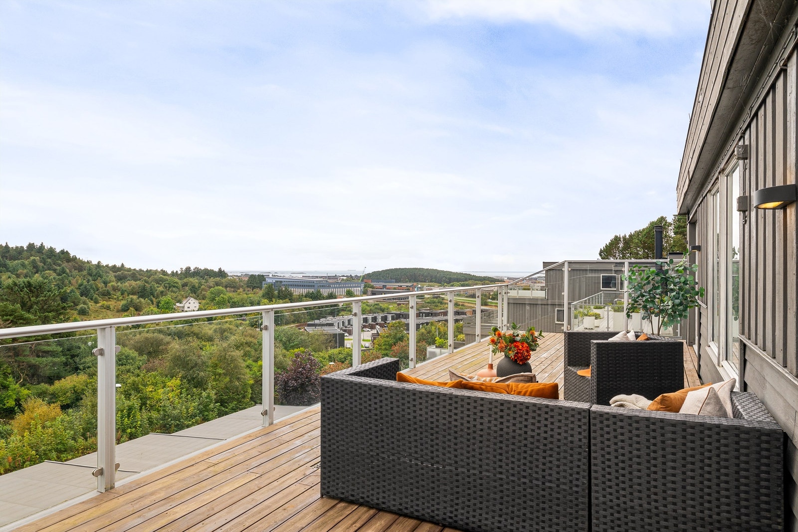 Terrasse med panoramautsikt Galleribilde