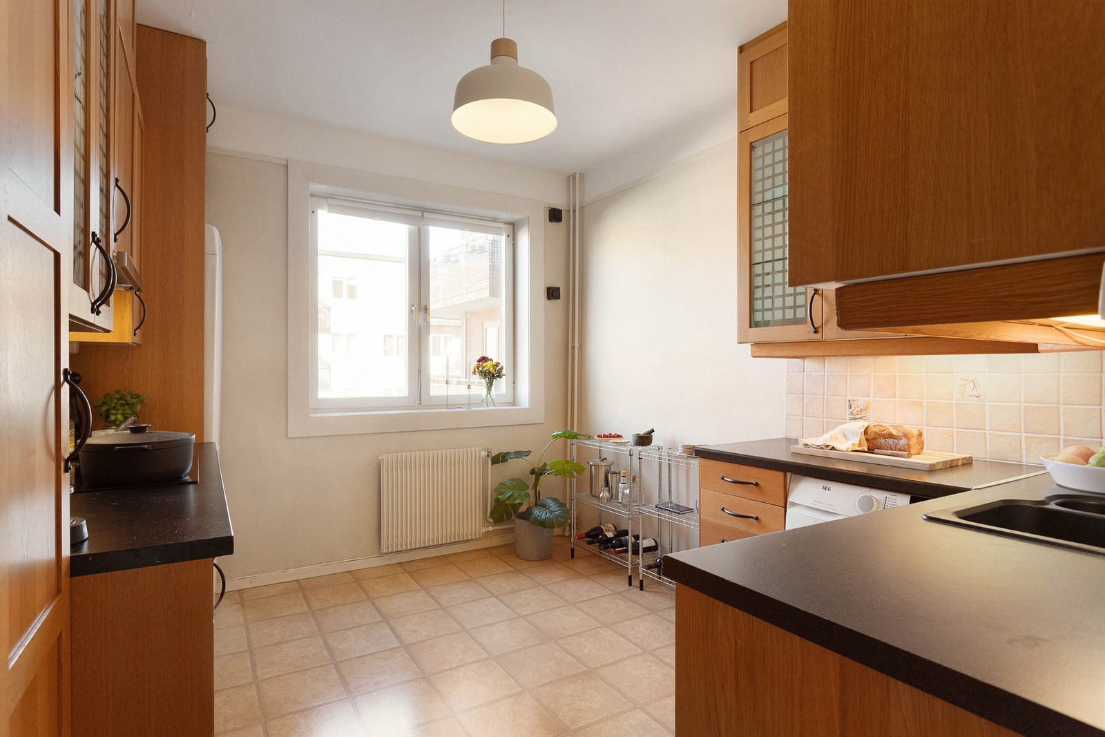 Det er også plass til et spisebord hvor frokosten kan nytes. Galleribilde
