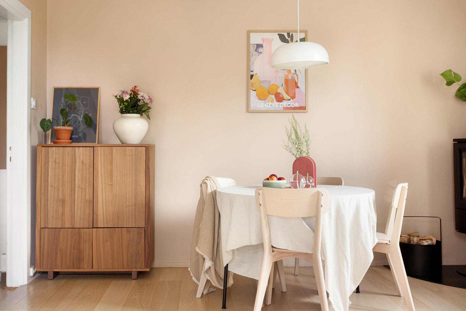 Her kan man invitere venner og familie på middag. Galleribilde