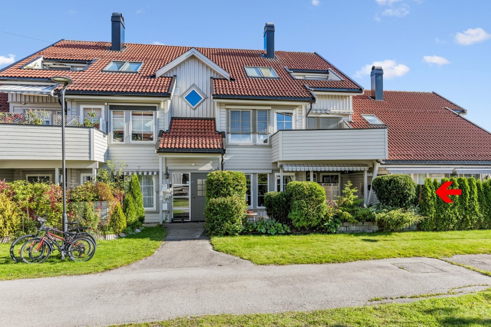 Fasade foto Christian Hassum hos Efkt Galleribilde