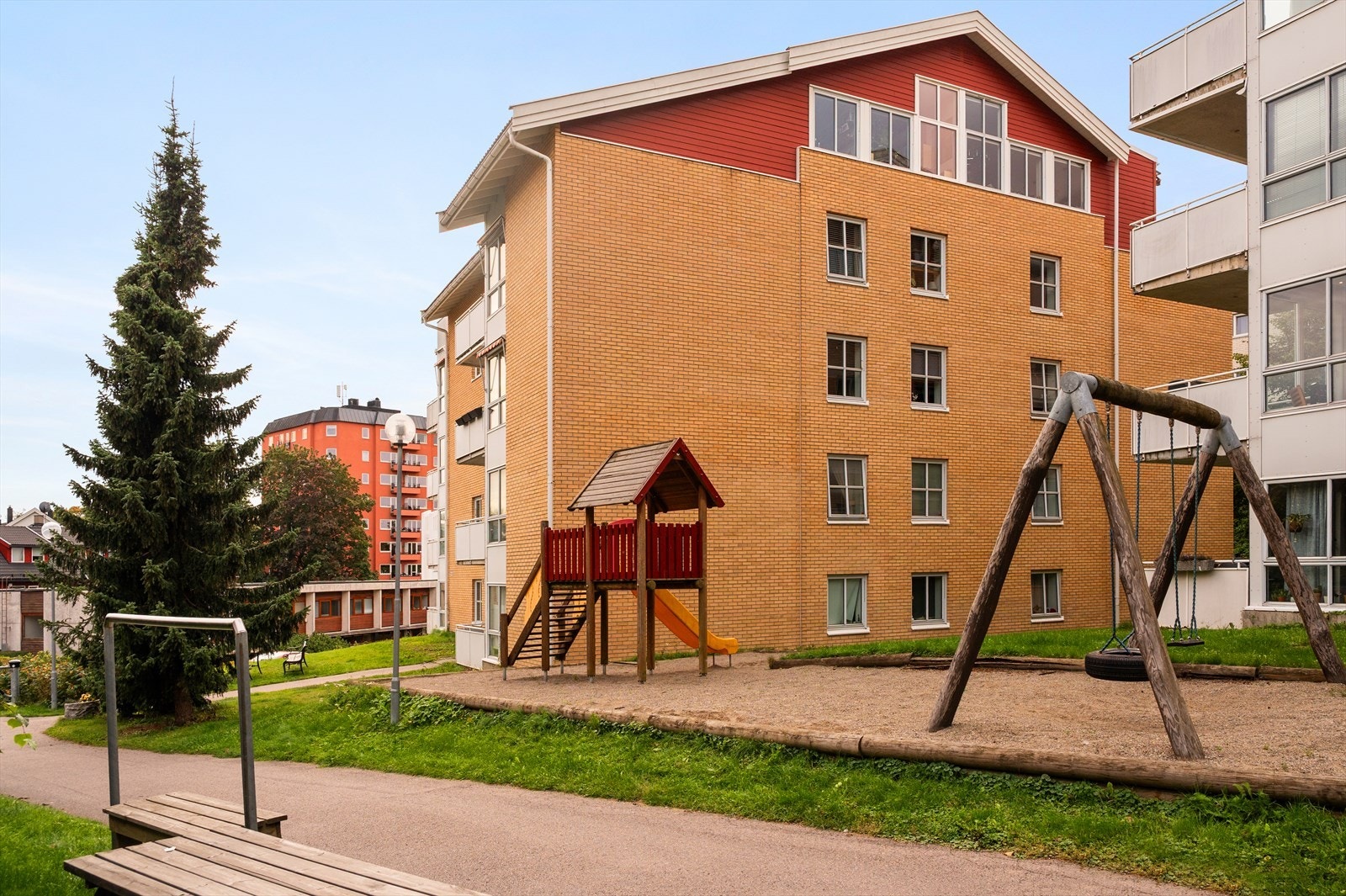 Barnevennlig og sentral beliggenhet. Galleribilde