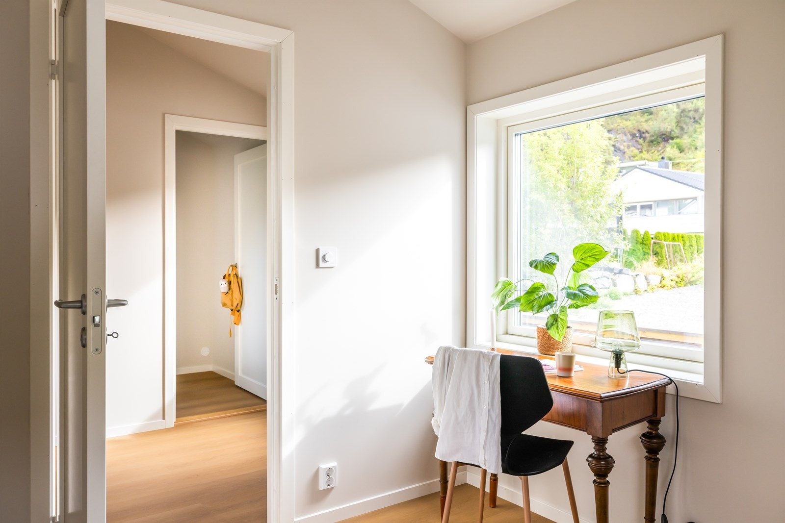 Etasjen byr på 3 gode soverom. Galleribilde