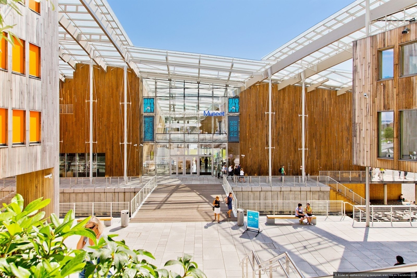 Astrup Fearnley museet er kun en kort spasertur unna. Galleribilde