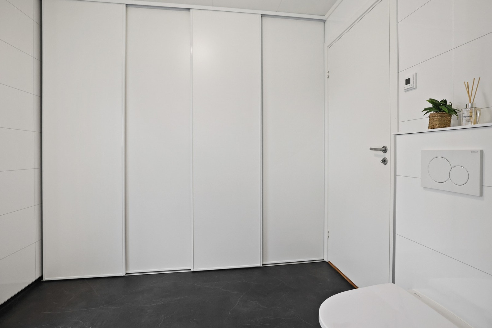 Bad i andre etasje Galleribilde