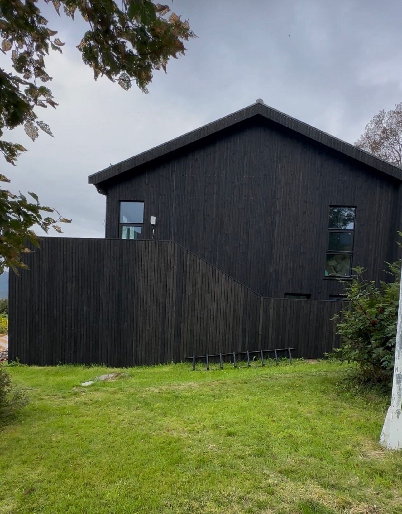 Bilde tatt fra ene side slik det er i dag. Galleribilde