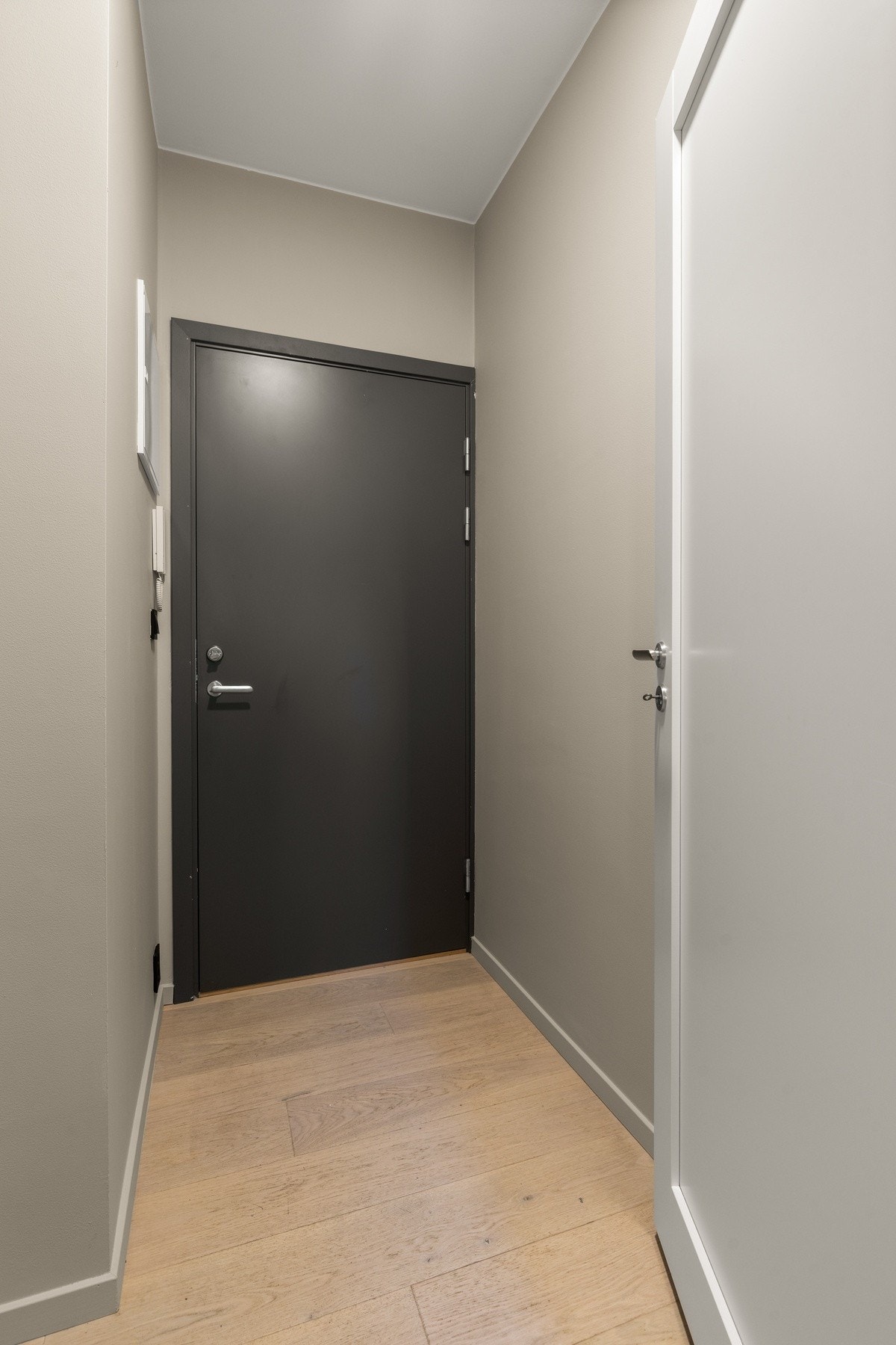 Entré. Galleribilde