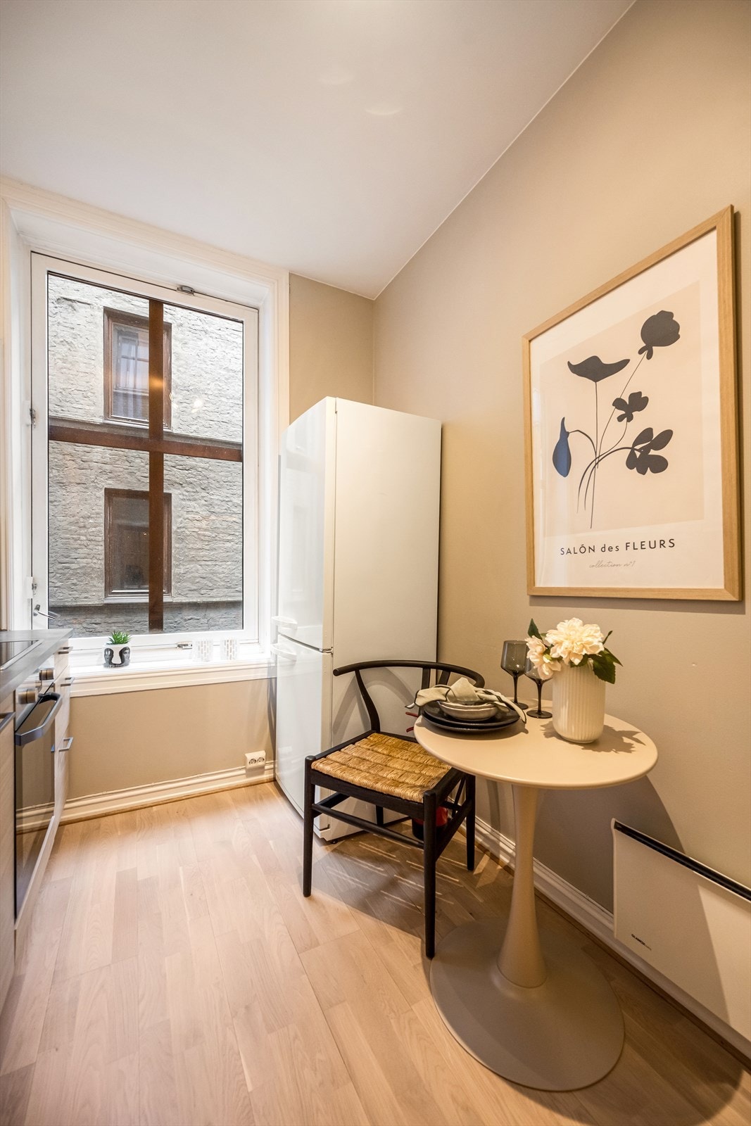 Det er plass til spisebord. Galleribilde