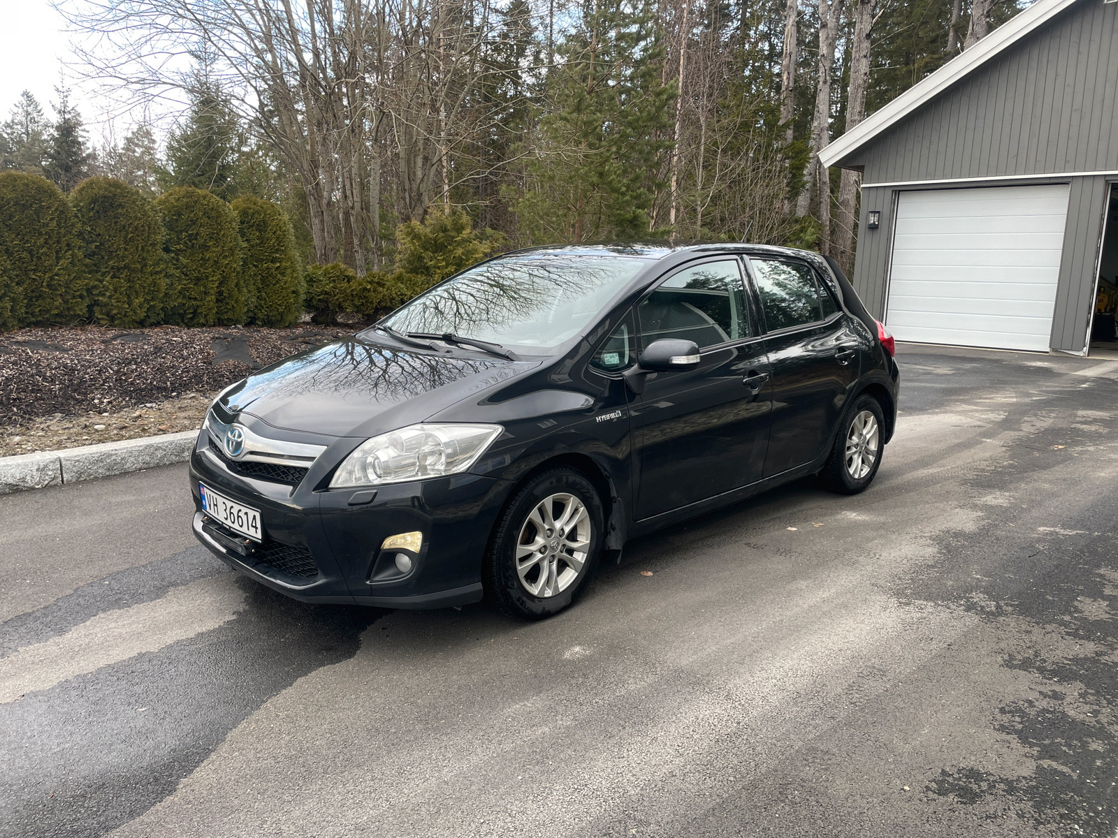 Toyota Auris 1,8 Hybrid Executive HSD