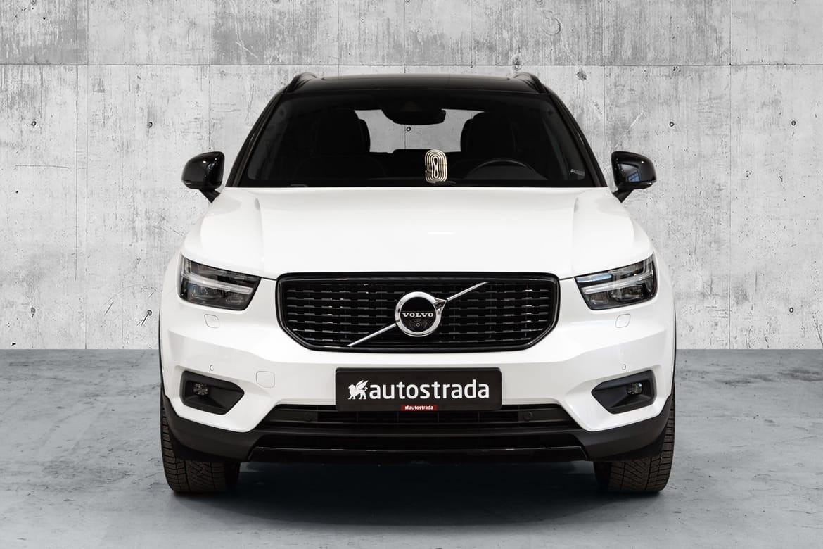 Volvo XC40 T5 AWD I Harman Kardon I Panorama I Feste 3