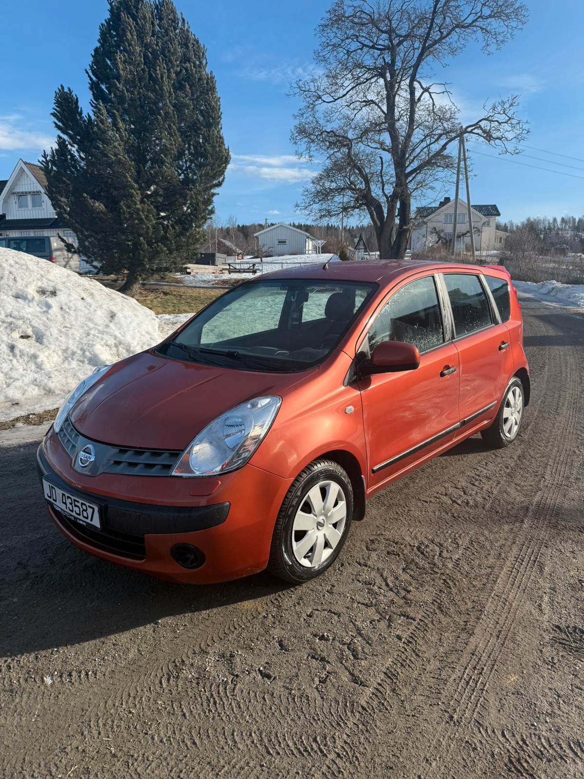 Nissan Note 1,4 88hk Visia Base