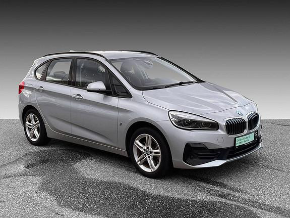 BMW 2-serie 225XE Hybrid/Navigasjon/LED/Delskinn/Euok/Meget pen/++